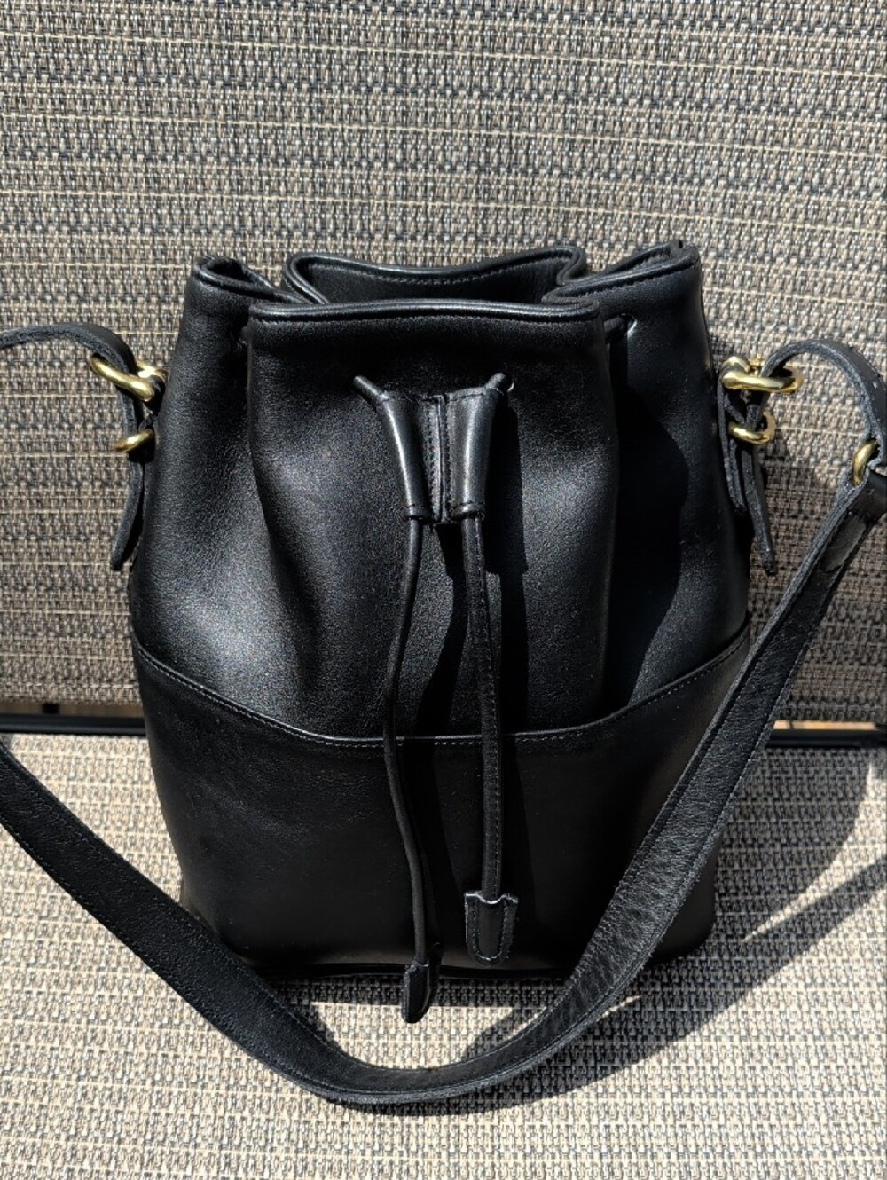 Vintage Coach Equestrian Drawstring Bucket Bag (9804) EUC